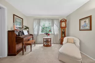 7087 Wyandotte Dr, Green Township, OH 45233 - Photo 15