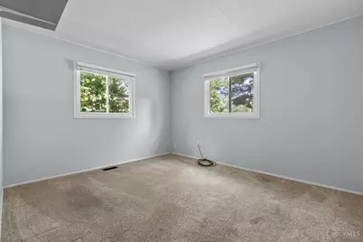 8777 Morningstar Lane, Cincinnati, OH 45231 - Photo 23