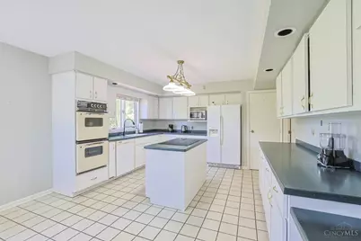 7407 Ayers Road, Anderson Township, OH 45255 - Photo 17