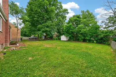 3452 Robb Avenue, Cheviot, OH 45211 - Photo 25