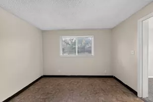 8587 Daly Rd, Springfield Township, OH 45231 - Photo 15