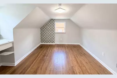 577 Lowell Avenue, Cincinnati, OH 45220 - Photo 11