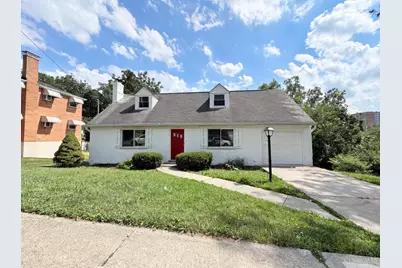 577 Lowell Avenue, Cincinnati, OH 45220 - Photo 1