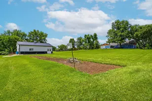 1122 Mockingbird Ln, Turtle Creek Township, OH 45036 - Photo 31