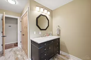 1122 Mockingbird Ln, Turtle Creek Township, OH 45036 - Photo 21