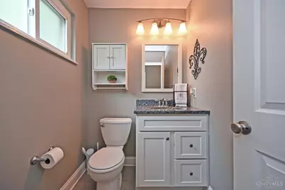 8616 Linderwood Lane, Anderson Township, OH 45255 - Photo 11