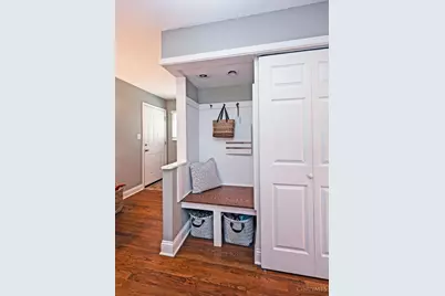 8616 Linderwood Lane, Anderson Township, OH 45255 - Photo 9
