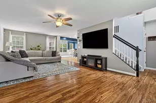 5637 Appaloosa Cir, Hamilton Township, OH 45152 - Photo 7