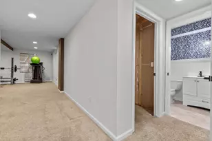 5637 Appaloosa Cir, Hamilton Township, OH 45152 - Photo 39