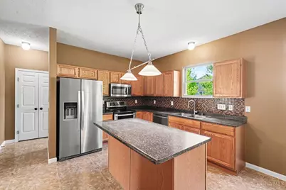 6176 Spires Drive, Miami Township, OH 45140 - Photo 3