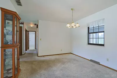 3410 Carol Ann Lane, Middletown, OH 45044 - Photo 9