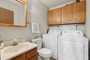539 Davis Rd, Pierce Township, OH 45255 - Photo 25