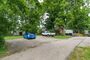 2320 Beechmont Ave, Cincinnati, OH 45230 - Photo 33