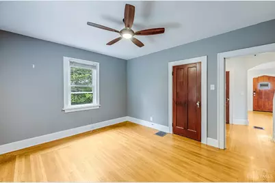 437 Samoht Ridge Road, Delhi Township, OH 45238 - Photo 15