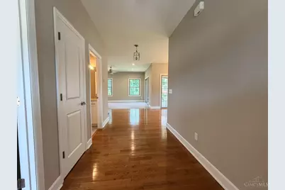 6723 Daniels Walk, Cincinnati, OH 45233 - Photo 5