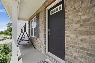 2224 Pine Valley Dr, Hamilton, OH 45013 - Photo 5