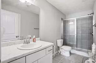 2224 Pine Valley Dr, Hamilton, OH 45013 - Photo 29