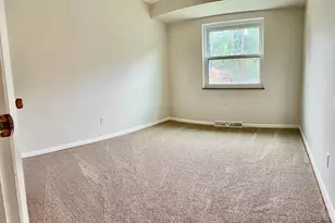 1074 Eastgate, Springfield Township, OH 45231 - Photo 13