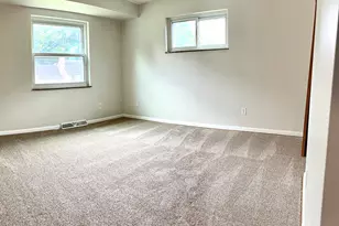 1074 Eastgate, Springfield Township, OH 45231 - Photo 11