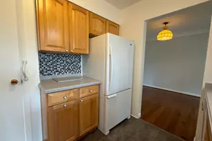 1074 Eastgate, Springfield Township, OH 45231 - Photo 7