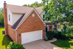 8896 Charleston Woods Dr, Deerfield Township, OH 45040 - Photo 5