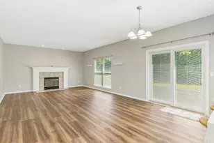 8896 Charleston Woods Dr, Deerfield Township, OH 45040 - Photo 13