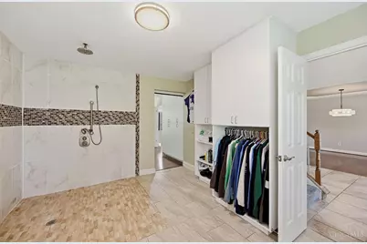 6211 Ashbourne Place, Green Township, OH 45233 - Photo 23