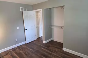5572 Creekwood Cir, West Chester, OH 45069 - Photo 13