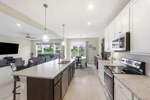 1986 Cleopatra Dr, Franklin, OH 45005 - Photo 9