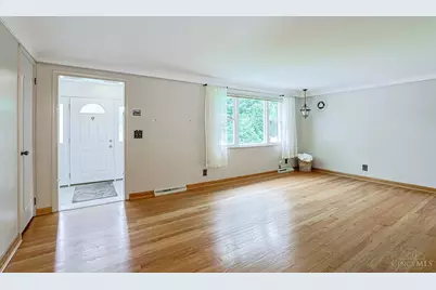 473 Breezy Lane, Union Township, OH 45244 - Photo 7