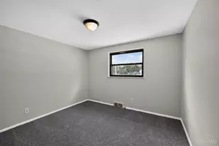 500 Fairbanks Ave, Cincinnati, OH 45205 - Photo 25