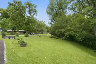 9401 Sherborn Dr, Springfield Township, OH 45231 - Photo 47