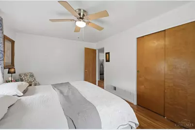 9401 Sherborn Drive, Cincinnati, OH 45231 - Photo 25