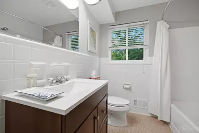 9401 Sherborn Drive, Cincinnati, OH 45231 - Photo 31