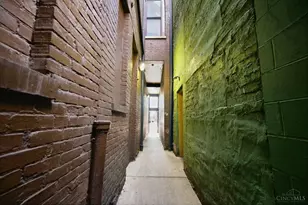 1338 Vine St, Cincinnati, OH 45202 - Photo 33