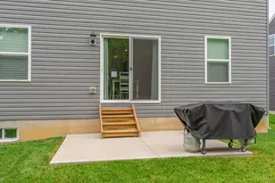 3232 Shadow Rdg Ct, Hamilton Township, OH 45152 - Photo 49