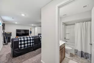 3232 Shadow Rdg Ct, Hamilton Township, OH 45152 - Photo 45