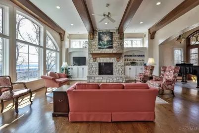 5112 Shattuc Avenue, Cincinnati, OH 45208 - Photo 7