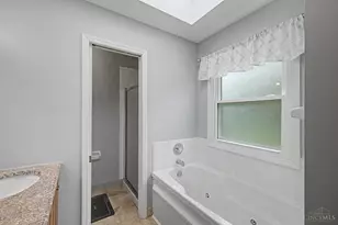 8085 Quail Meadow Ln, West Chester, OH 45069 - Photo 43