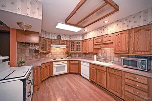 7522 E Miami River Rd, Colerain Township, OH 45247 - Photo 11