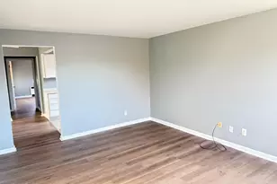 3919 E Gatewood Ln, Silverton, OH 45236 - Photo 9