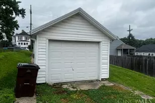 225 Webster Ave, Hamilton, OH 45013 - Photo 3