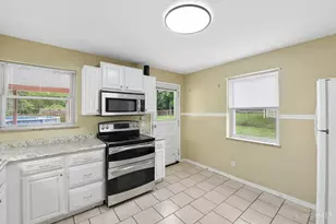 8546 Darnell Ave, Sycamore Township, OH 45236 - Photo 7