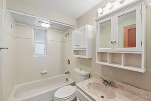 8546 Darnell Ave, Sycamore Township, OH 45236 - Photo 19