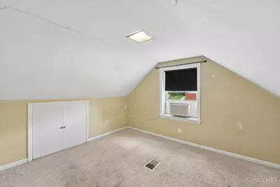 8546 Darnell Avenue, Sycamore Township, OH 45236 - Photo 23
