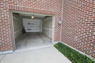 1349 Double Eagle Ct, Turtle Creek Township, OH 45036 - Photo 25