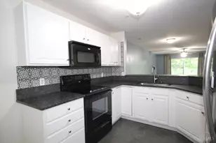 1349 Double Eagle Ct, Turtle Creek Township, OH 45036 - Photo 7