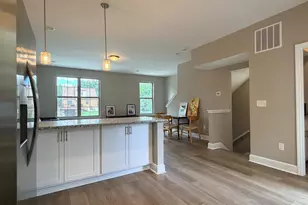 377 Cityscape W Dr, Cincinnati, OH 45205 - Photo 7