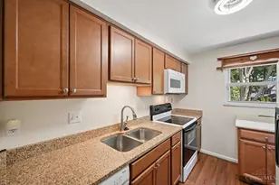 10354 Pippin Ln, Colerain Township, OH 45231 - Photo 13