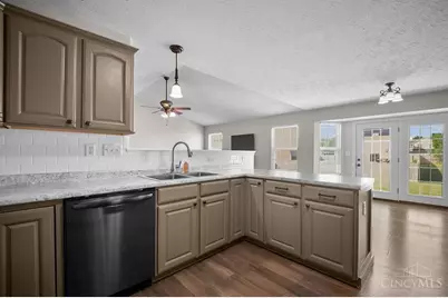 303 E Arlington, Trenton, OH 45067 - Photo 13